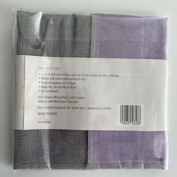 NWT Japanese Binchotan Charcoal Infused Cleansing Bath Cloth Towel - Picture 2 of 2